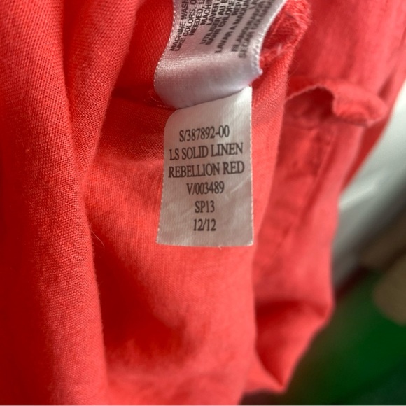 Old Navy Linen Blouse Minimalist Quarter Button Cuffed Sleeve XL Rebellion Red - Picture 8 of 8